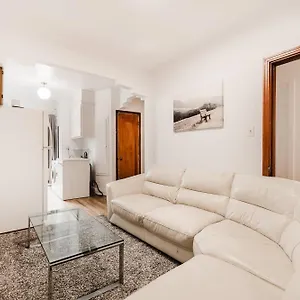Appartement One Bedroom With Balcony - 2159-03, Montréal